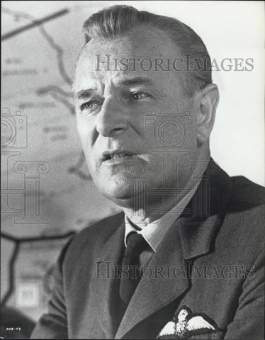 1969 Press Photo Actor Nigel Patrick for "Battle of Britain" - Historic Images