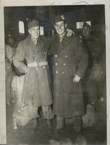 1945 Press Photo Former Boston Record Reporter William Sinbad McDavitt now with - Historic Images