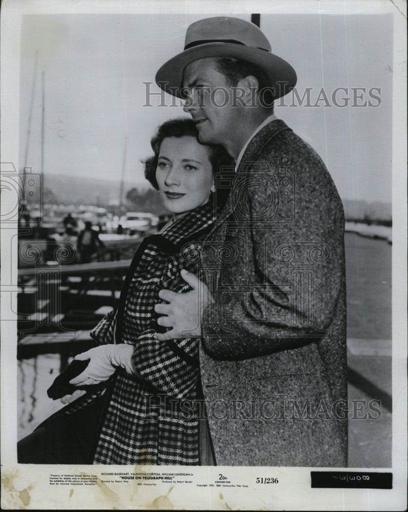 Valentina Cortese & William Lundigan in House of Telegraph Hill 1951 ...