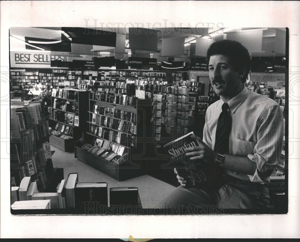 1983 Press Photo Marc Winkelman creative bookstore Historic Images