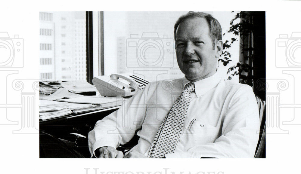 1987, Ray Lee Hunt Oil Chairman Haroldson - Historic Images