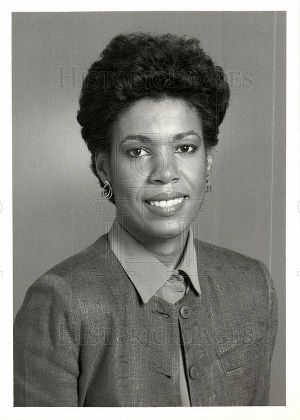 1987, Kay Lowry WJBK TV Detroit Reporter - Historic Images