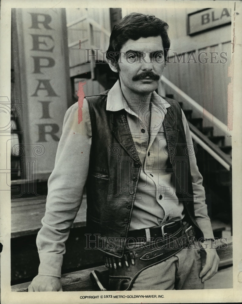 1977 Actor Richard Benjamin in "West World" Historic Images