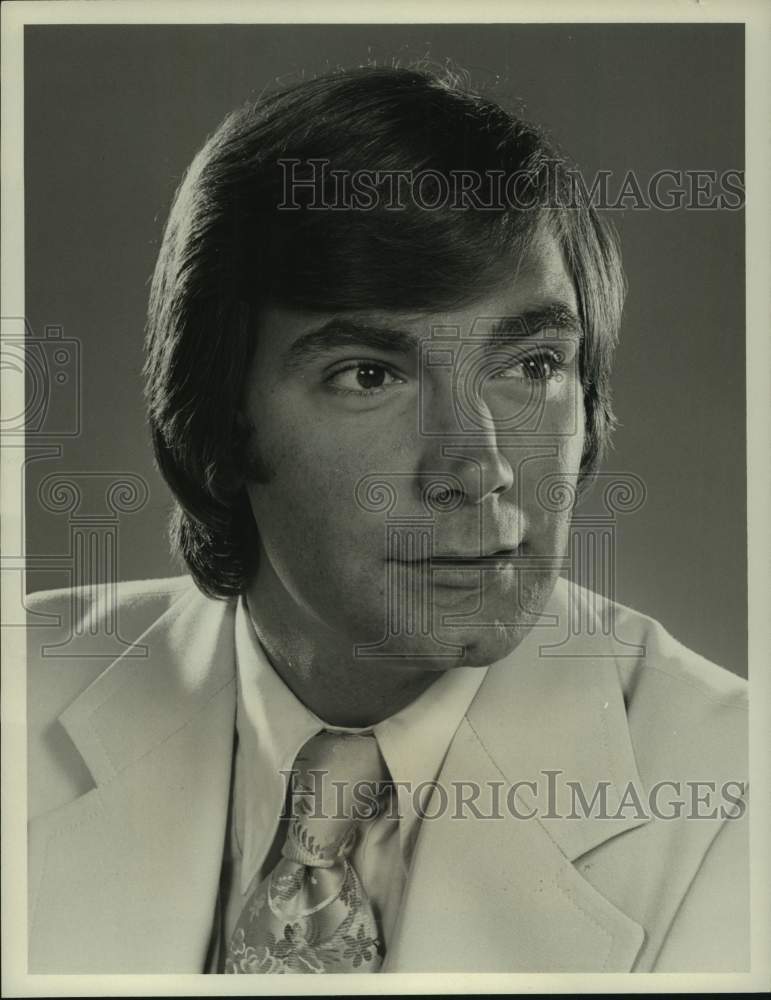 1976 Press Photo Actor John Mccook Stars In The Young And The Restles Historic Images 