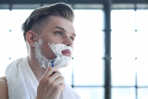 7 Tips for a smooth and long-lasting shave