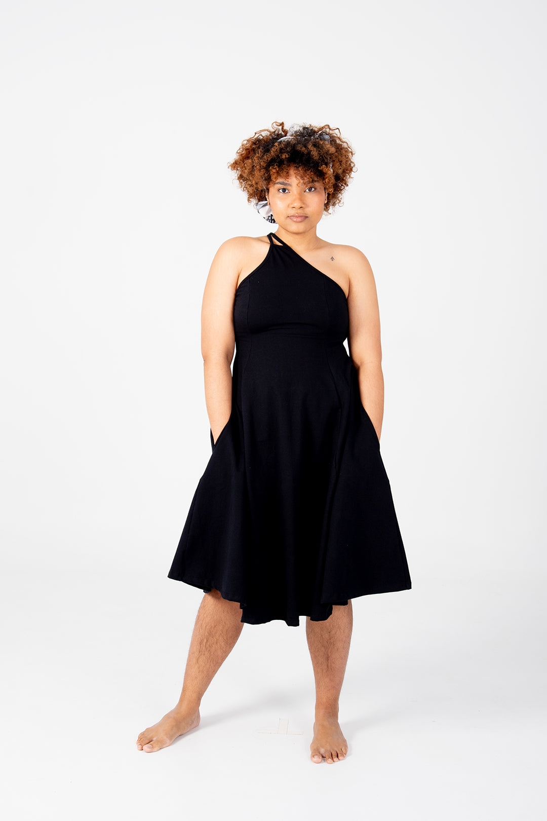 Kupu Long Sleeved Midi Dress in Black and Mesh- Petite – Manners