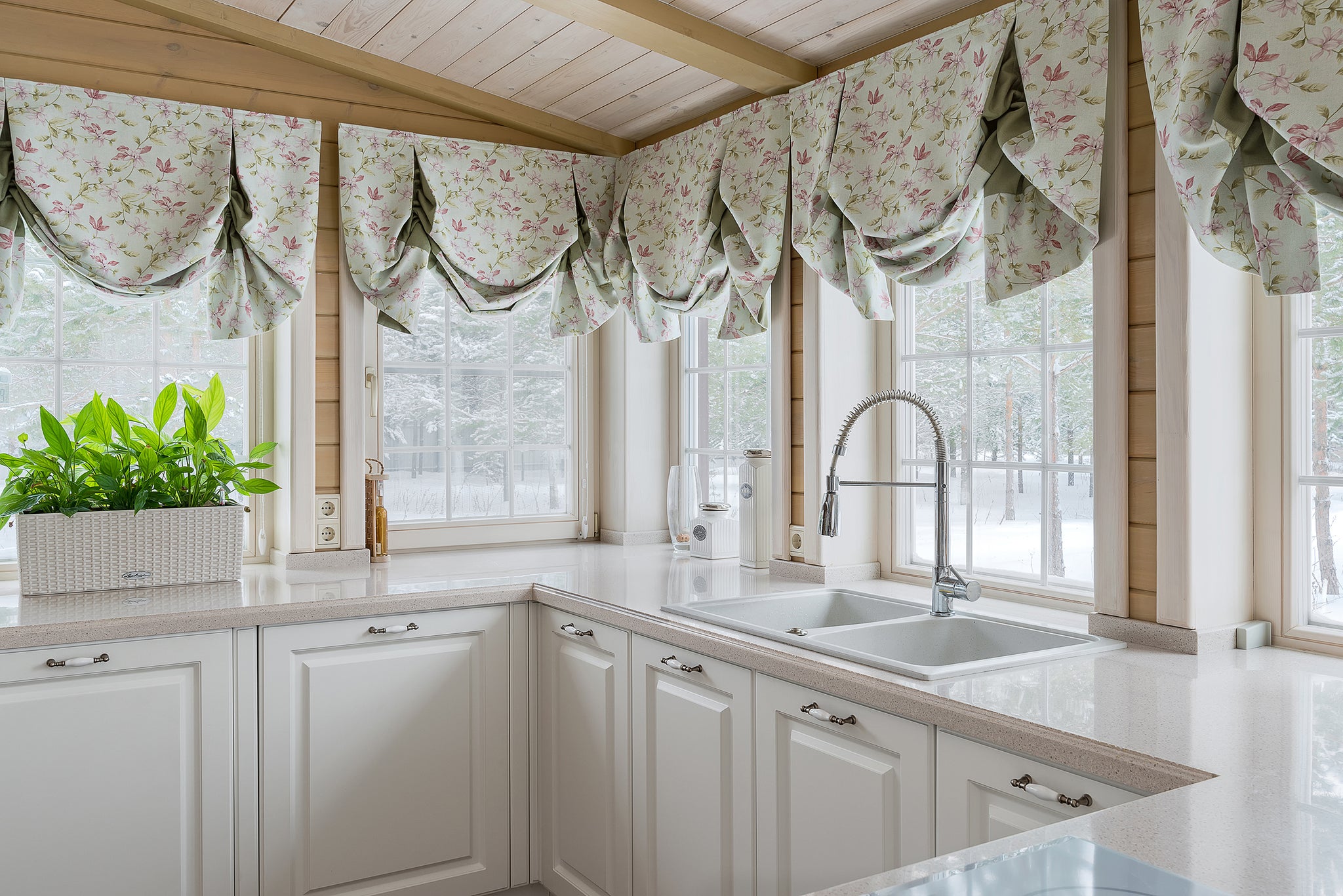 Custom Valences from How to Choose Window Treatments Post