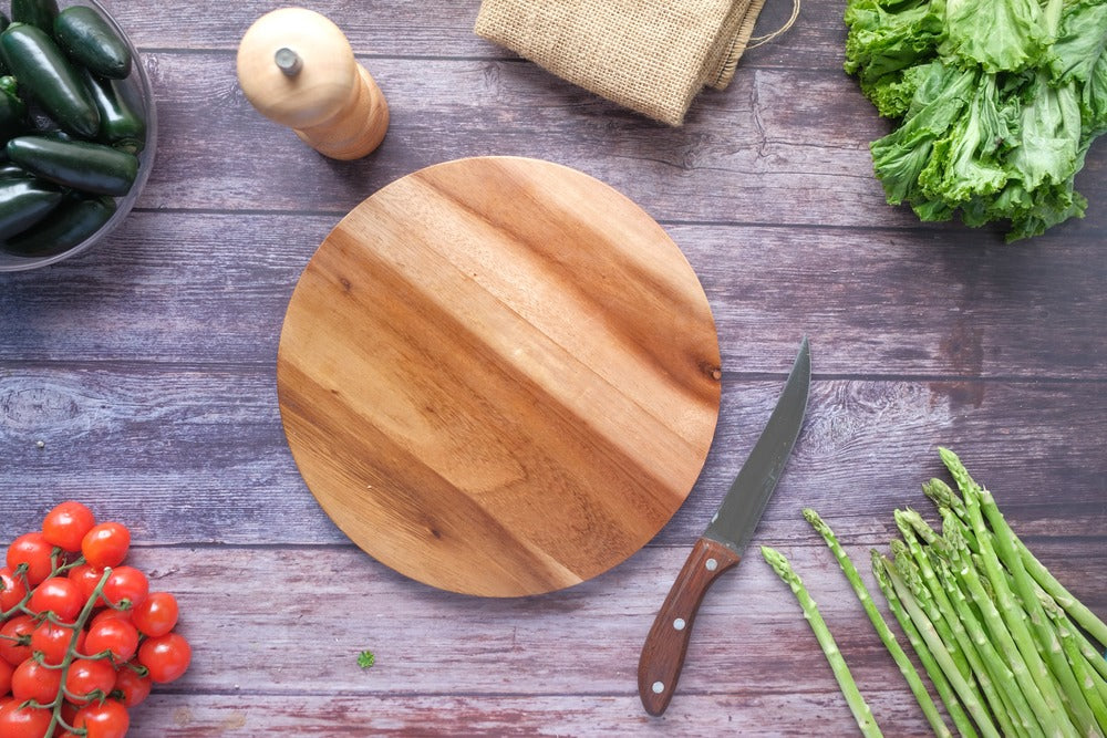 summer sausage and cheese cutting board