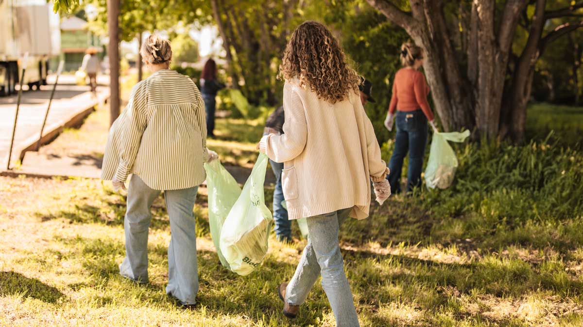 Earth Day Clean Up