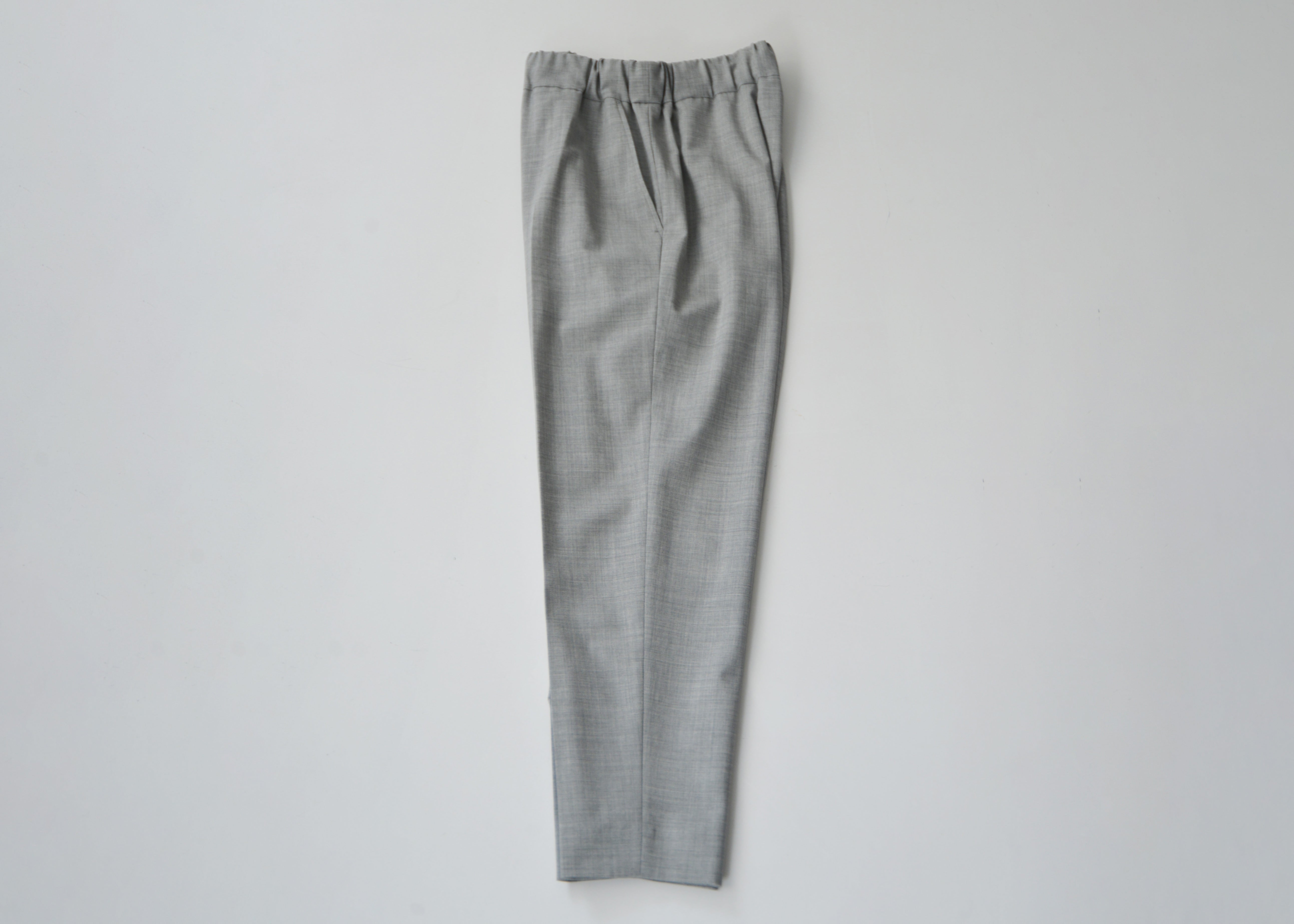 ARTS & SCIENCE／Drawstring bulky pants 2（Light top gray