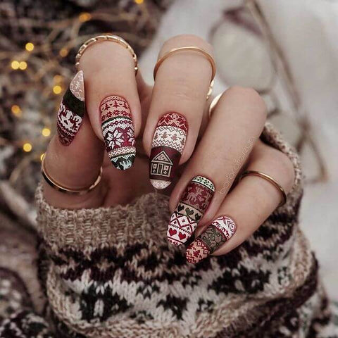 Christmas nail design