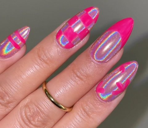 holographic-nail-design