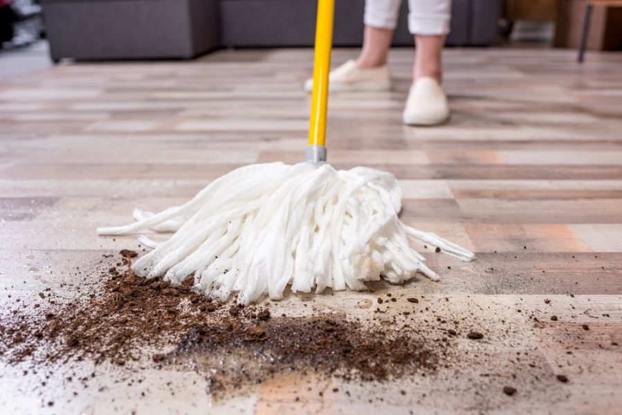 Comment nettoyer correctement un sol en PVC ?