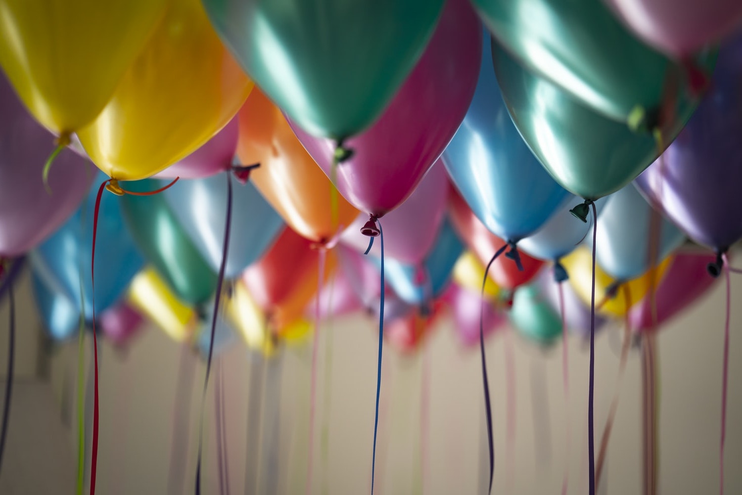 Download Different Balloons Happy Birthday Zoom Background ...