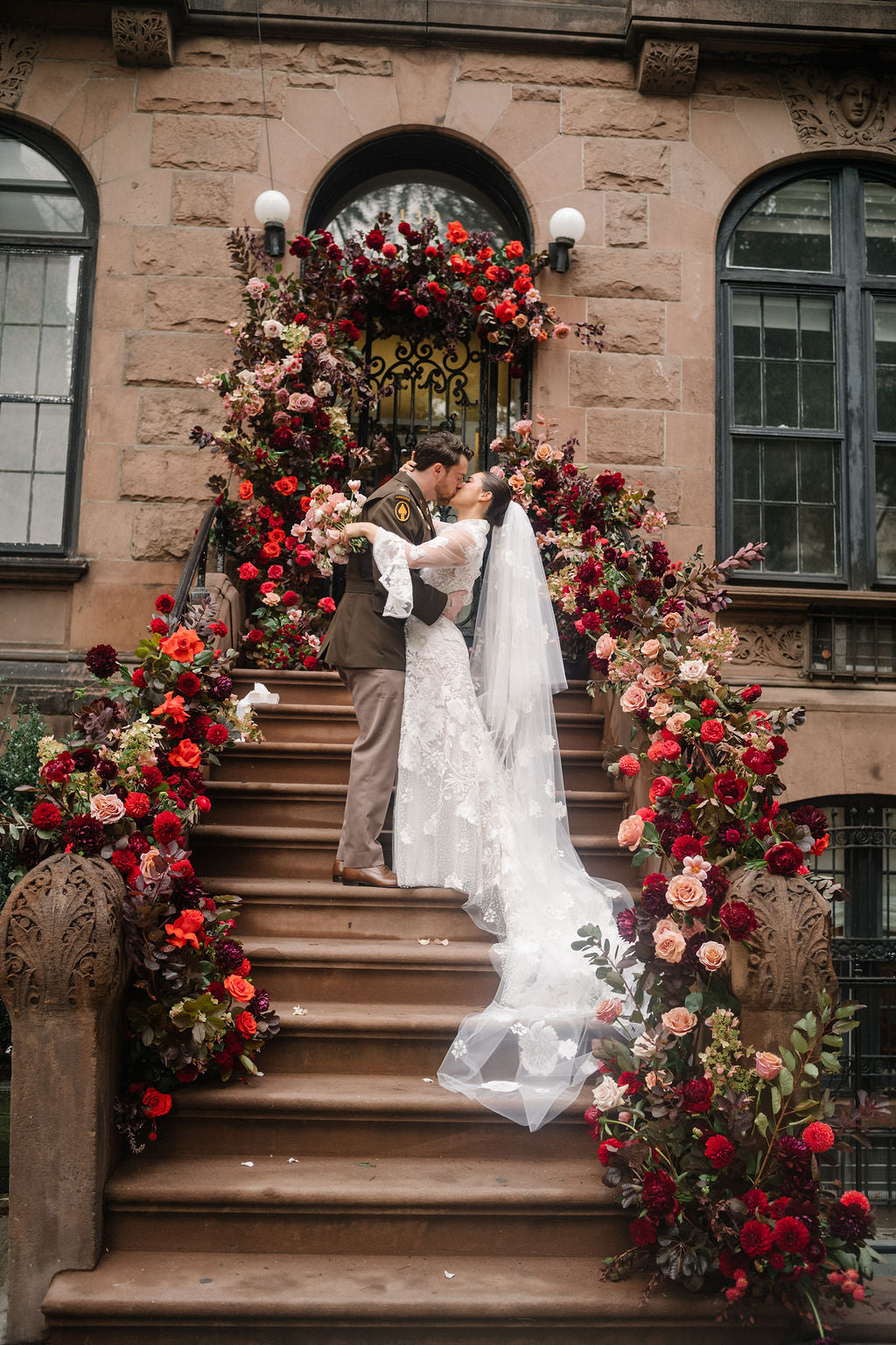 Jeanine Mason magical wedding in New York designed by one of New York's best florists Tin Can Studios