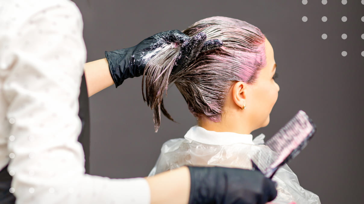 stylist coloring hair
