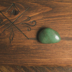 Green aventurine crystals for pagan healers wiccans and people who uses them for healing and magical purposes