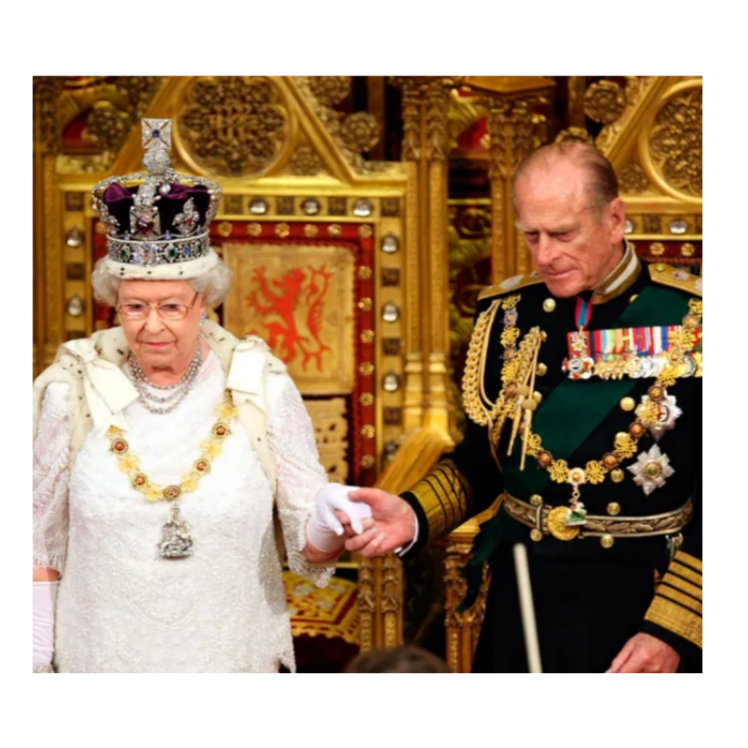 Queen Elizabeth - The Imperial State Crown 