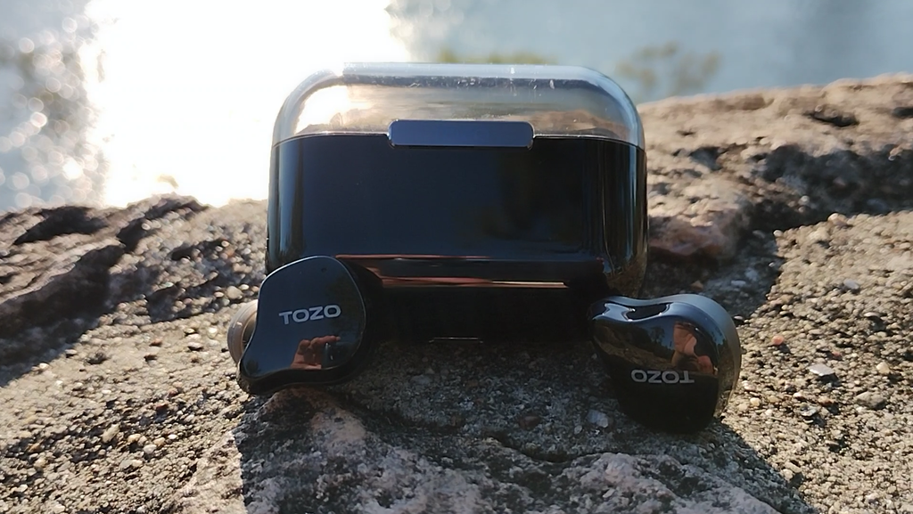 Tozo Crystal Earbuds