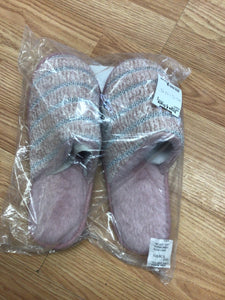 Womens 10.5-11.5 Pink and silver Slippers