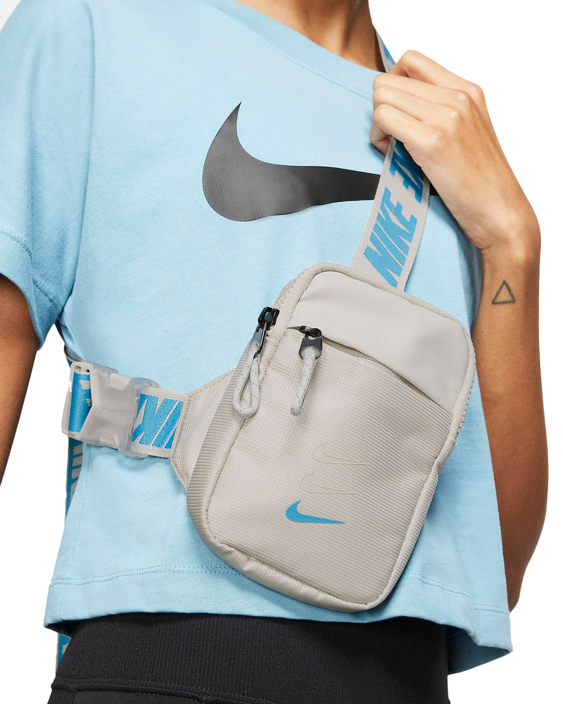 nike advance hip pack small