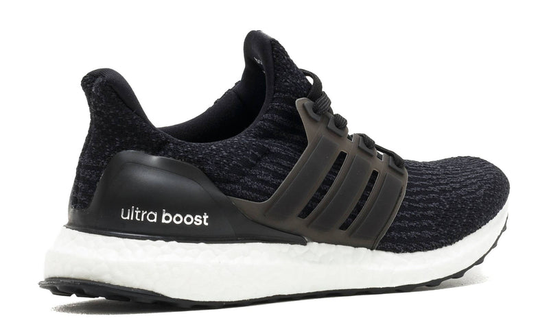 ultra boost 3.0 core black