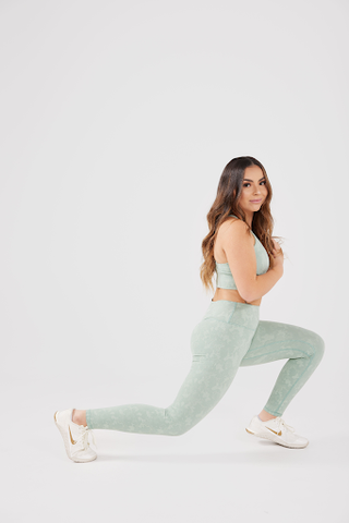 model split lunge side view in legacy collection