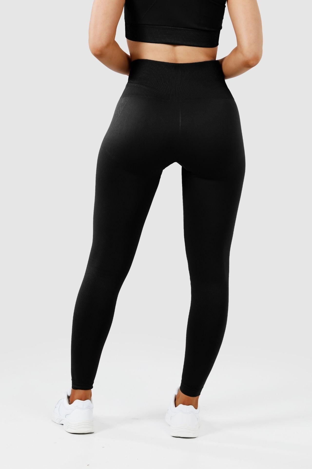 Invictus Seamless Leggings - Black | Avvini Athletica