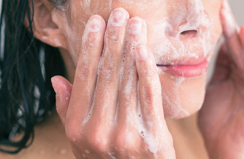 dermatologist's tips for the best way to wash your face