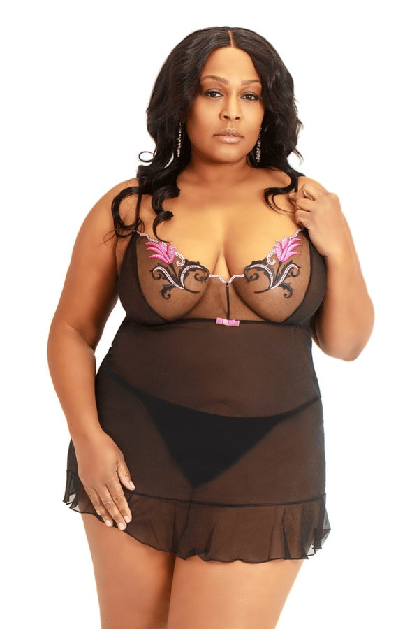 Stunning Plus Size Lace Lingerie - Babydoll Style