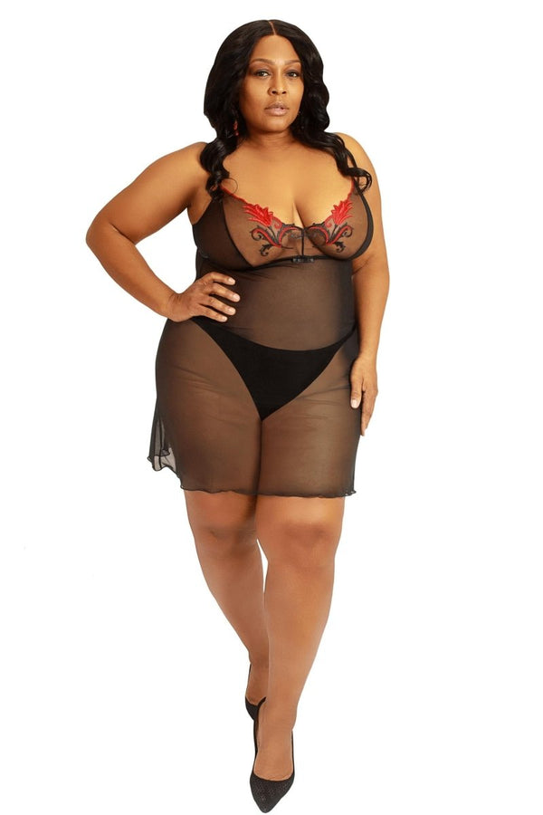 Stunning Plus Size Lace Lingerie - Babydoll Style