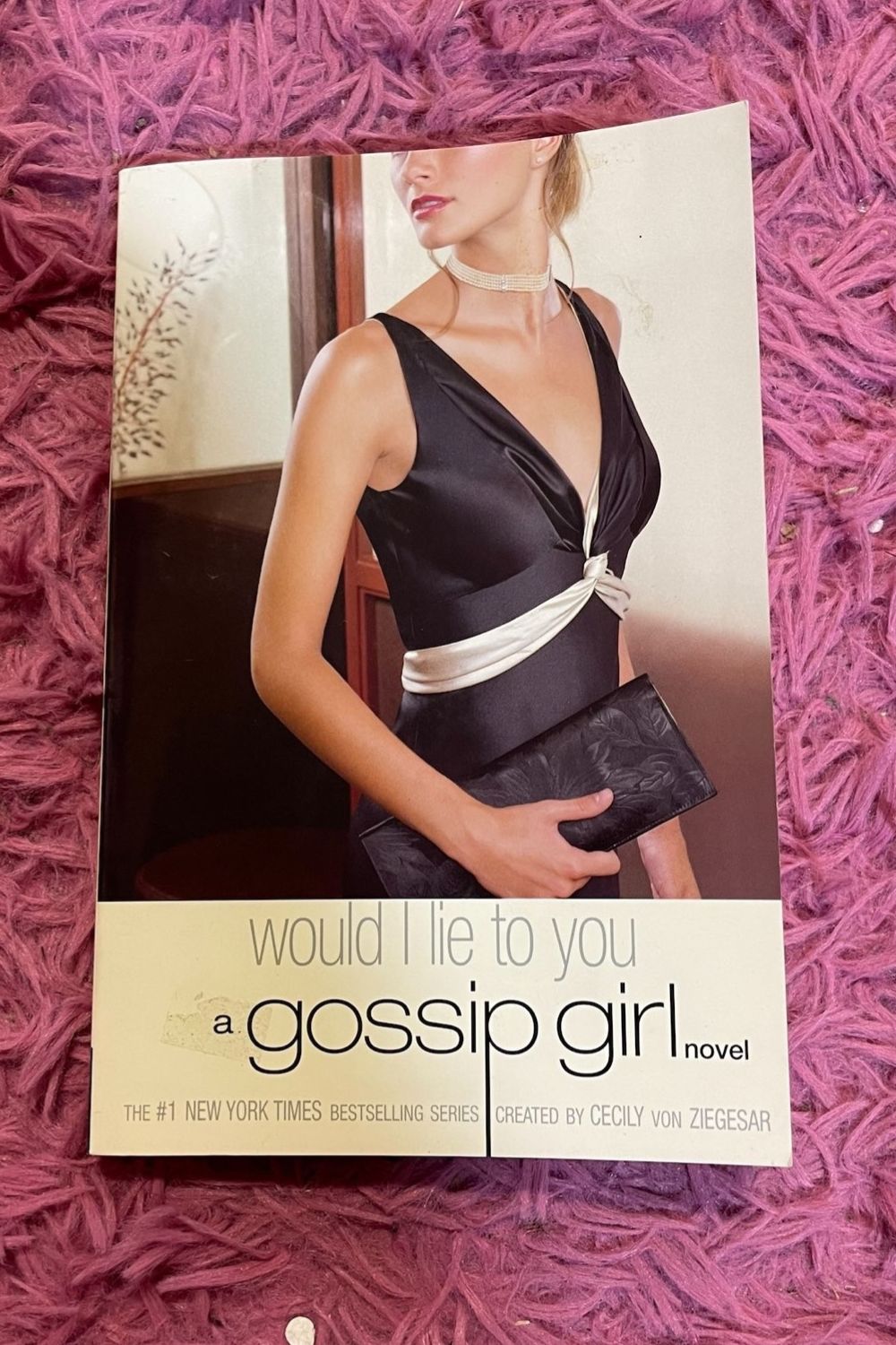 gossip girl book cover