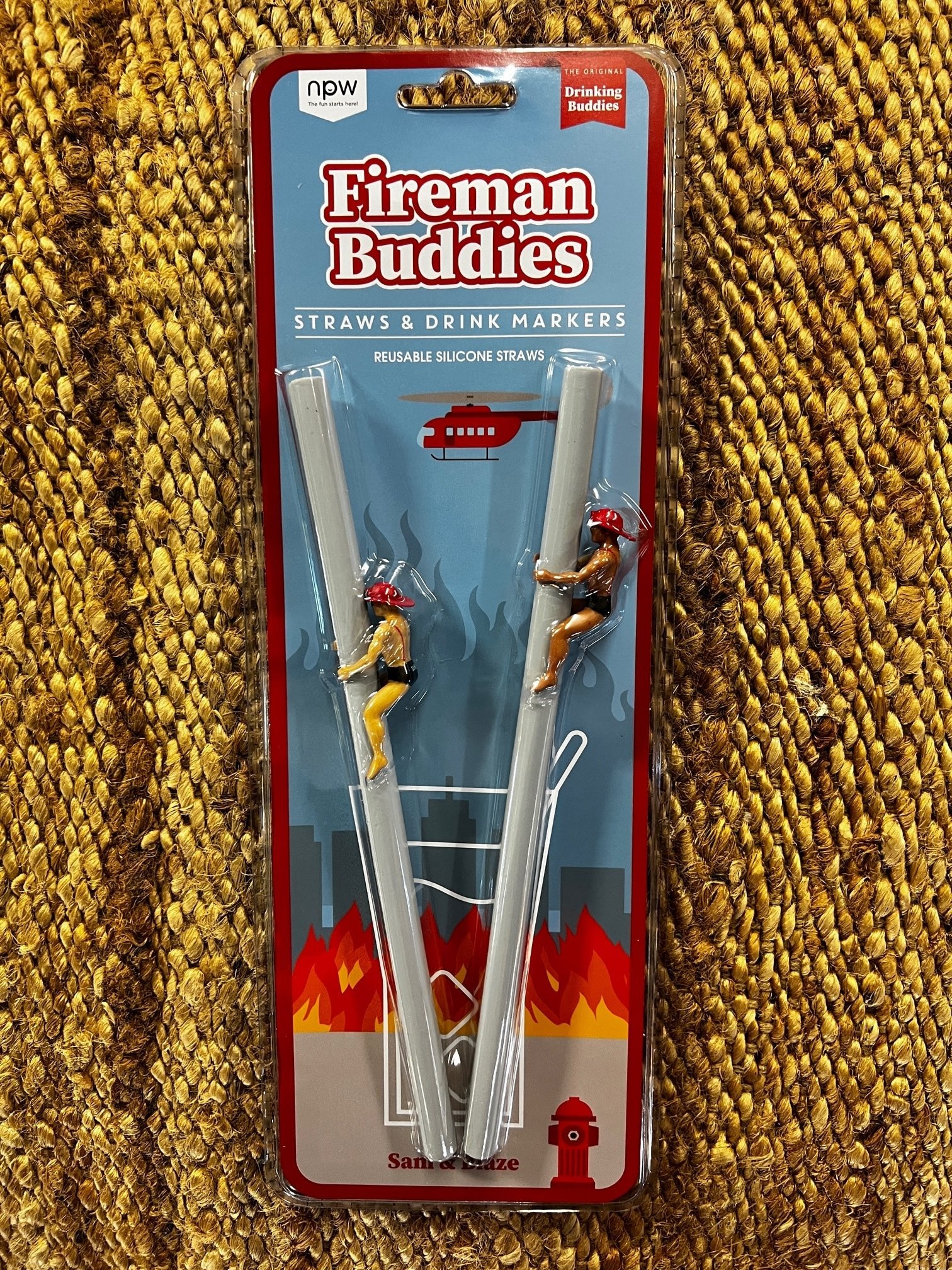 https://cdn.shopify.com/s/files/1/0257/9169/2836/products/drinking-buddies-fireman-straw-buddies-871449.jpg?v=1683157369