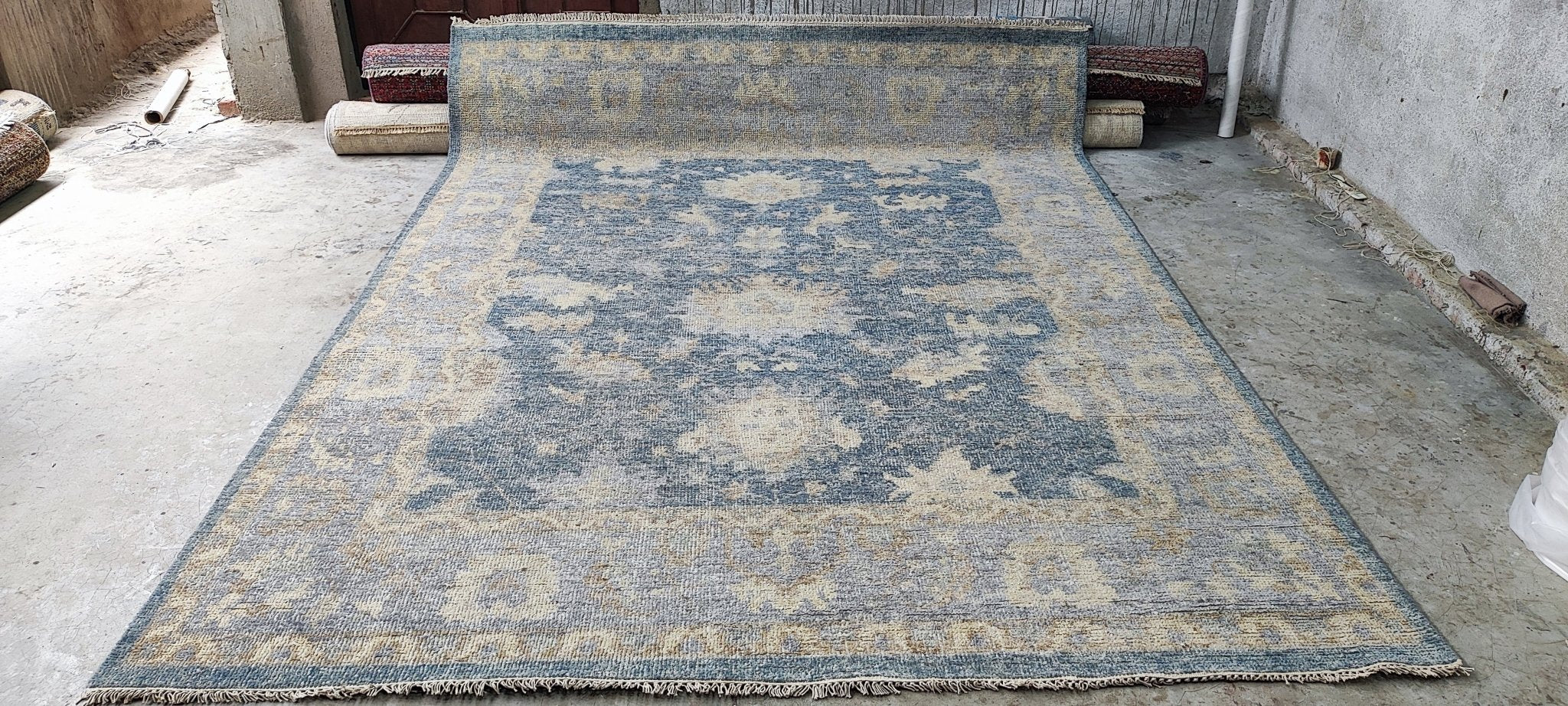 Rita 10x13.9 Blue and Tan Hand-Knotted Oushak Rug – Banana Manor