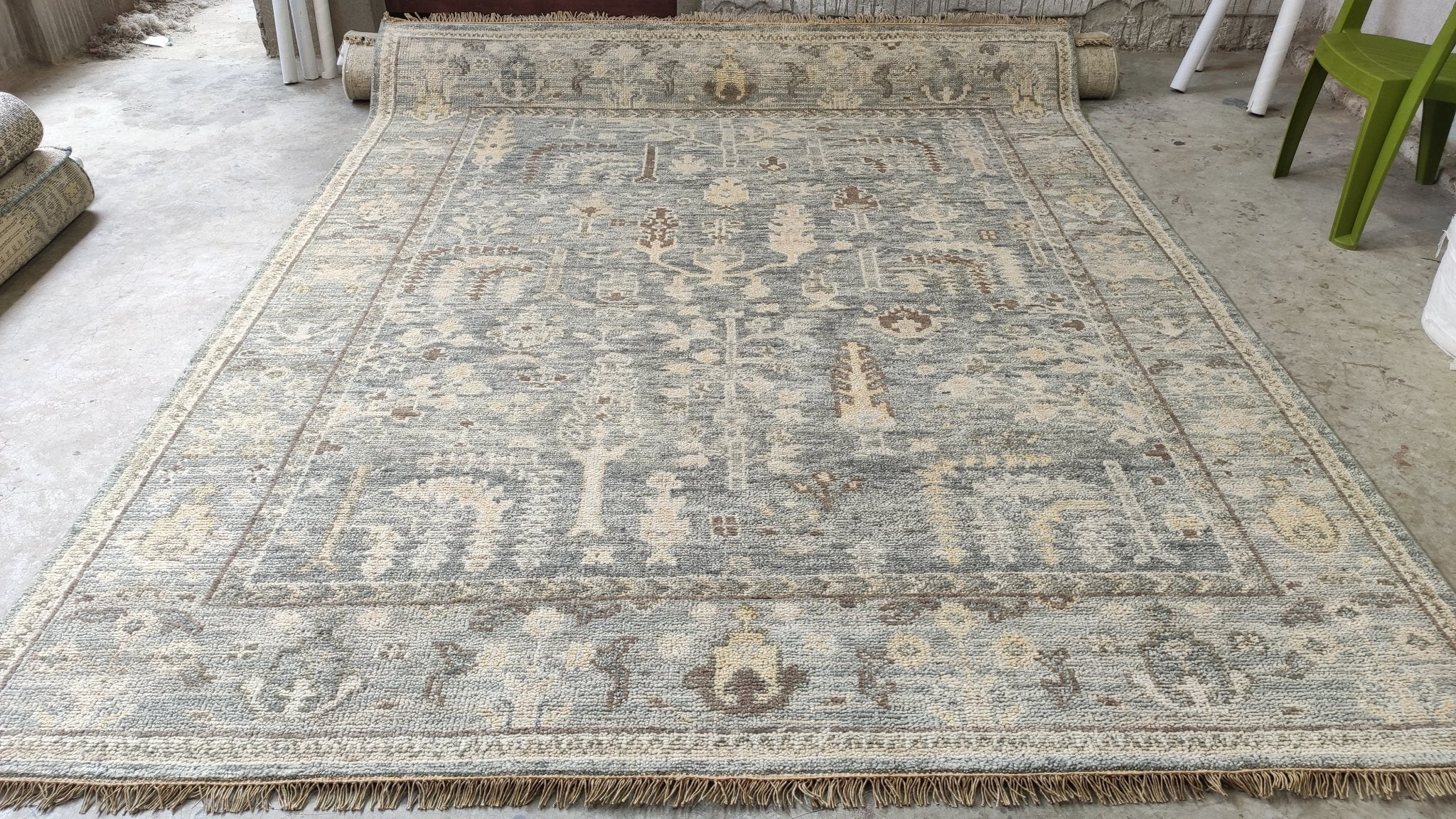 Helen O'Hara 8x8 Silver and Grey Hand-Knotted Oushak Rug – Banana Manor Rug  Factory Outlet