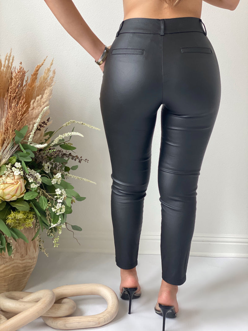 Aaliyah Leather Pants- Black – The Modern Muse