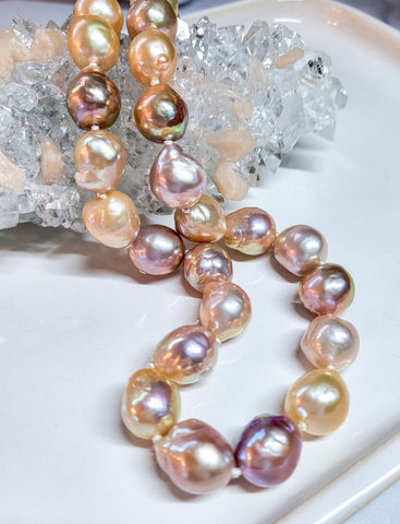 pearl handknotted candy necklace