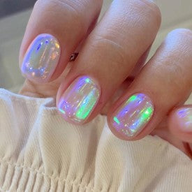 Aurora Nails