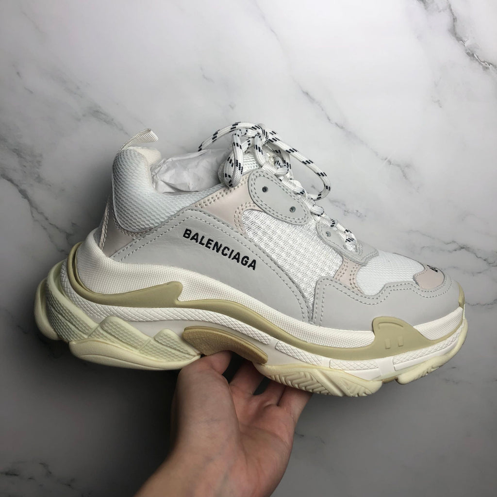 balenciaga white dad shoes