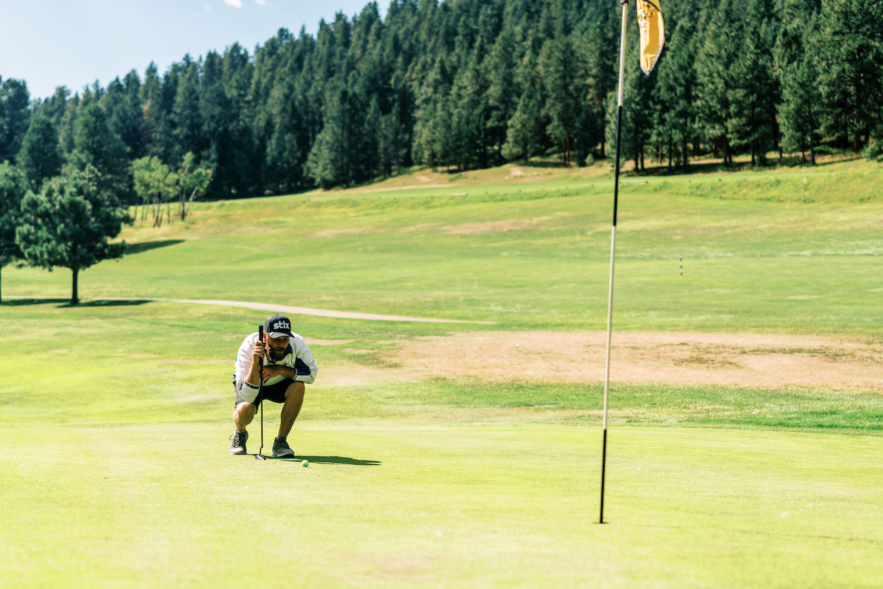Golf Rules Made Simple: A Beginner's Guide to Golf Rules and Etiquette