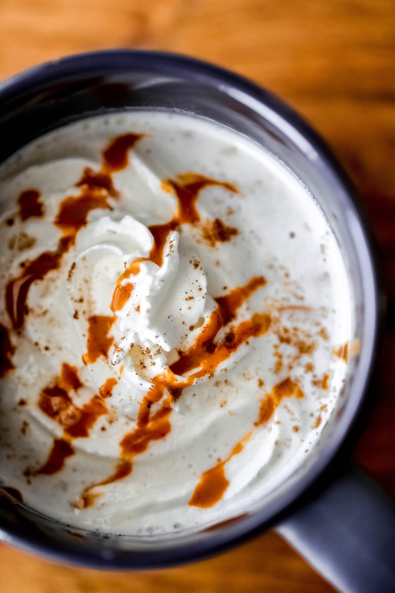 https://cdn.shopify.com/s/files/1/0258/0384/9806/files/Spiced_White_Hot_Chocolate-2_1_2048x2048.jpg?v=1632492705