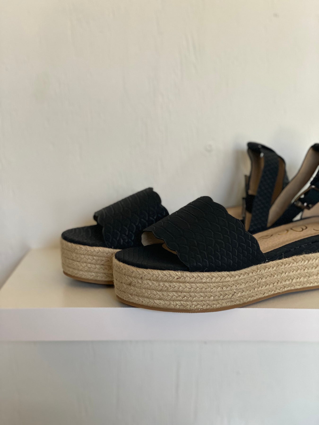 Shoes – Mimi Seabrook