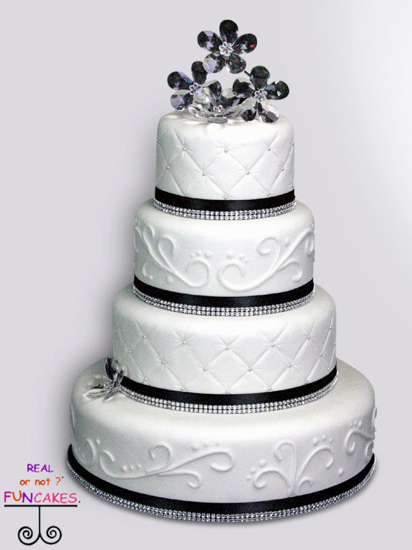 bride.ca | Wedding Cakes 101: Part VII - Pros and Cons of Fake Wedding Cakes