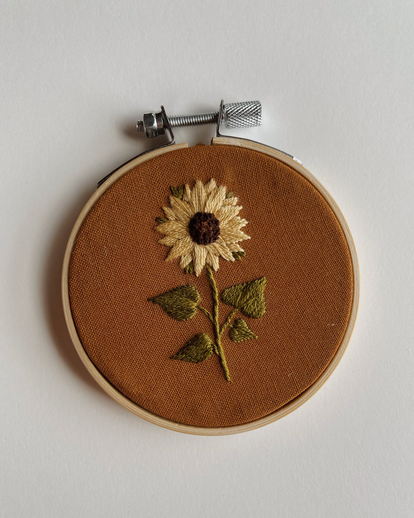 mini embroidery hoops Archives - Hello! Hooray!