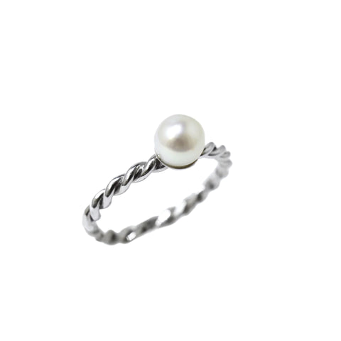 Bague pour femme en or 10kt blanc avec une Perle cultivée blanche 6mm