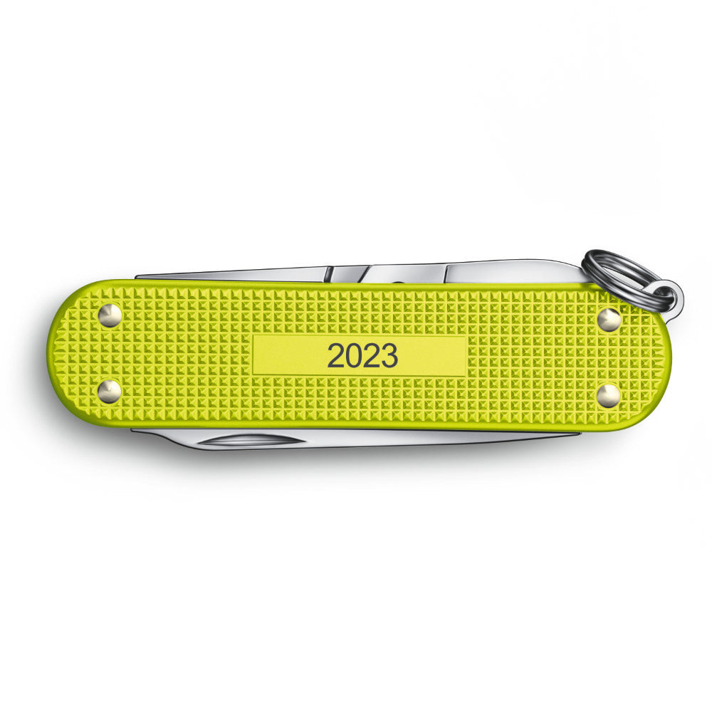 Victorinox Swiss Army Knife Classic SD L.E. Alox Electric Yellow - Blade HQ