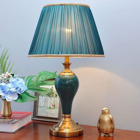 Trinity Vintage Decorative Table Lamp