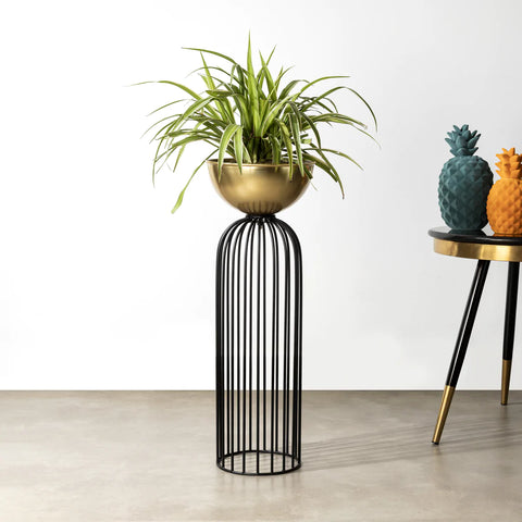 Urban Zen Black And Gold Planter Small