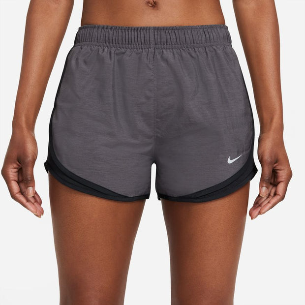 Nike Dri-FIT Bliss Women's Mid-Rise 3 2-in-1 Shorts