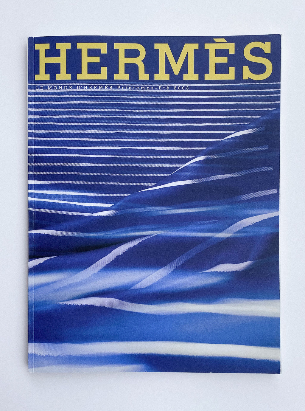 Le Monde d'Hermès N° 32, 1998 Vol. I – Preclothed